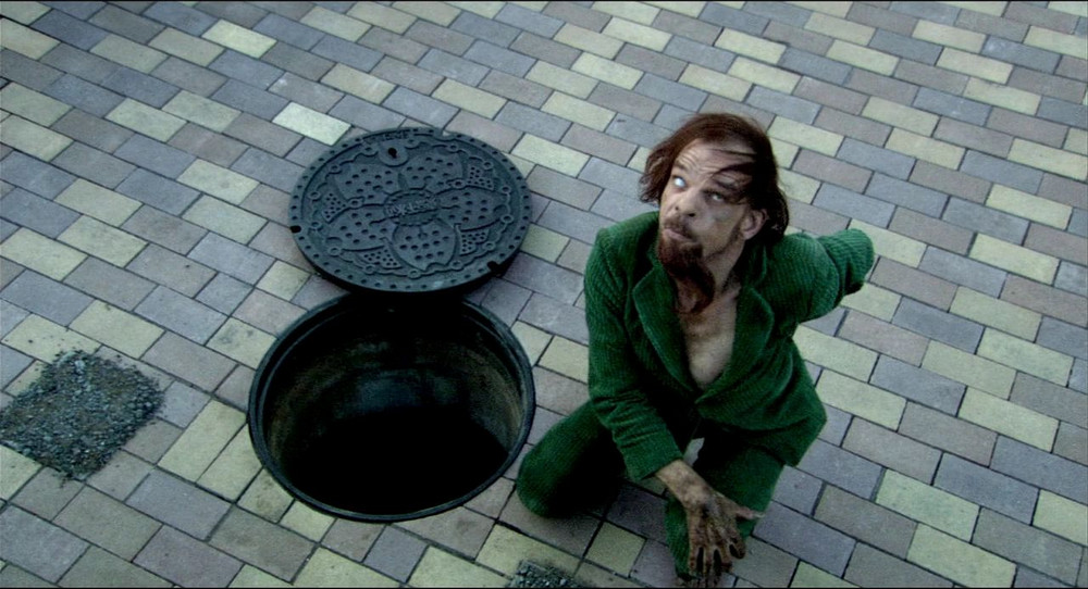 Merde (трилогия "Токио") (2008б реж. Л. Каракс. Франция, Япония, Корея, Германия)