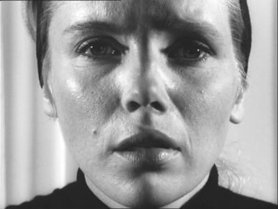 Кадр из фильма "Персона" 1966 год, реж. Ингмар Бергман