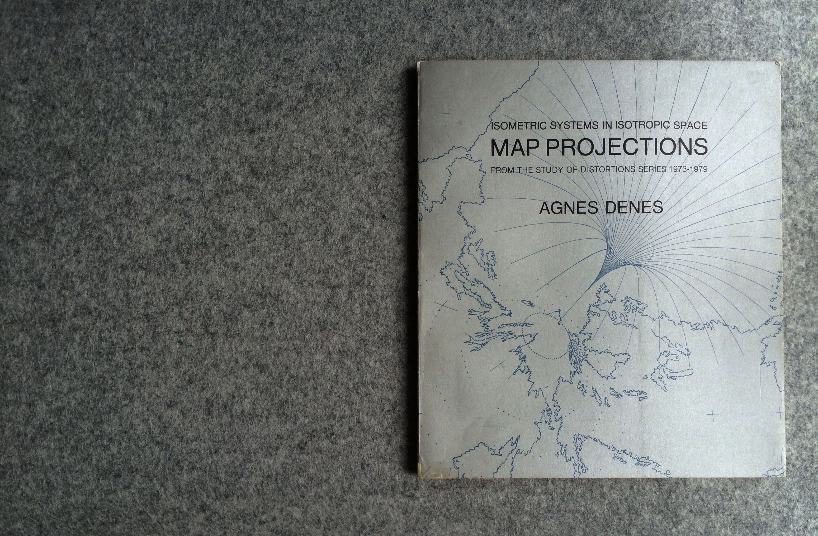 Agnes Denes: Isometric systems in isotropic space: Map projections from the study of distortions series, 1973-1979. Фото: