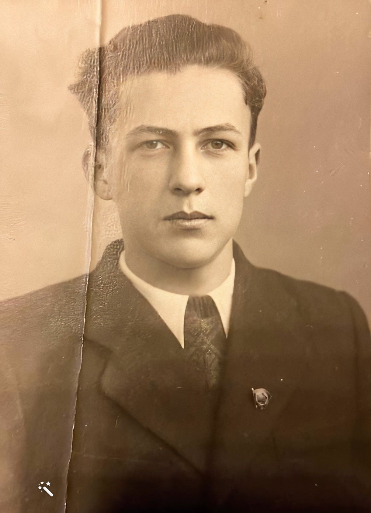 Комсорг самарской средней школы Виталий Бушуев (1955г). Фото из Facebook Виталия Бушуева.