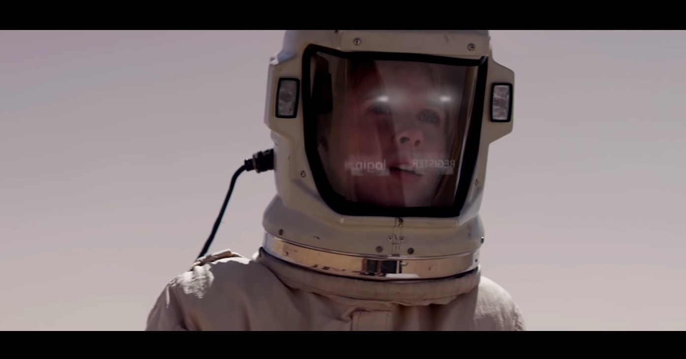 Кадр из видео Holly Herndon ‘Morning Sun’