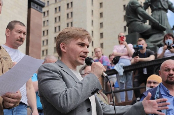Михаил Лобанов. Почему последние три года я очень редко пишу в социальных сетях — и что делаю вместо этого в политике? 
