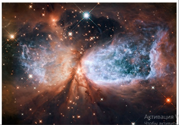 (NASA/ESA Hubble) Это компактная зона звездообразования в&nbsp;созвездии Лебедя. Недавно сформированная звезда под названием S106 IR видится формой песочных часов. Центр&nbsp;— зона турбулентности, окутанная пылью 