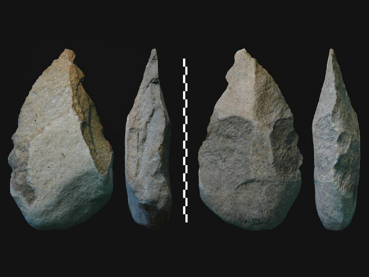 Орудия австралопитеков, найденные в&nbsp;Кении и&nbsp;датированные 3,3&nbsp;миллионами лет назад