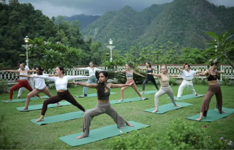 200 Hour Yoga Teacher Training in Rishikesh: A Complete Guide for Aspiring Yoga Teachers