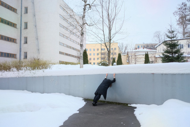 «Плоть и камень». Исследование советской архитектуры через телесные практики.