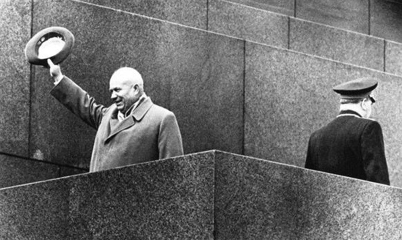 Никита Хрущев последний раз на&nbsp;трибуне Мавзолея. 1&nbsp;мая 1964