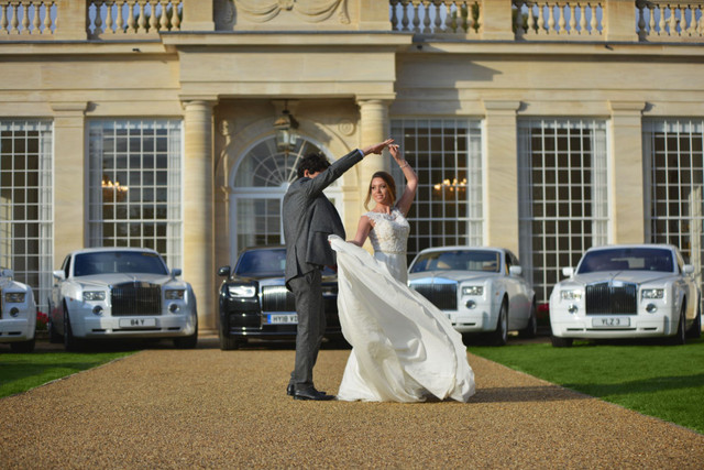 Wedding Cars for Hire Birmingham: Make Your Special Day Memorable