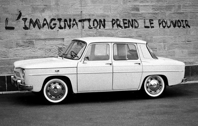 «Воображение захватывает власть»&nbsp;— ситуацистское граффити. Париж, 1968.