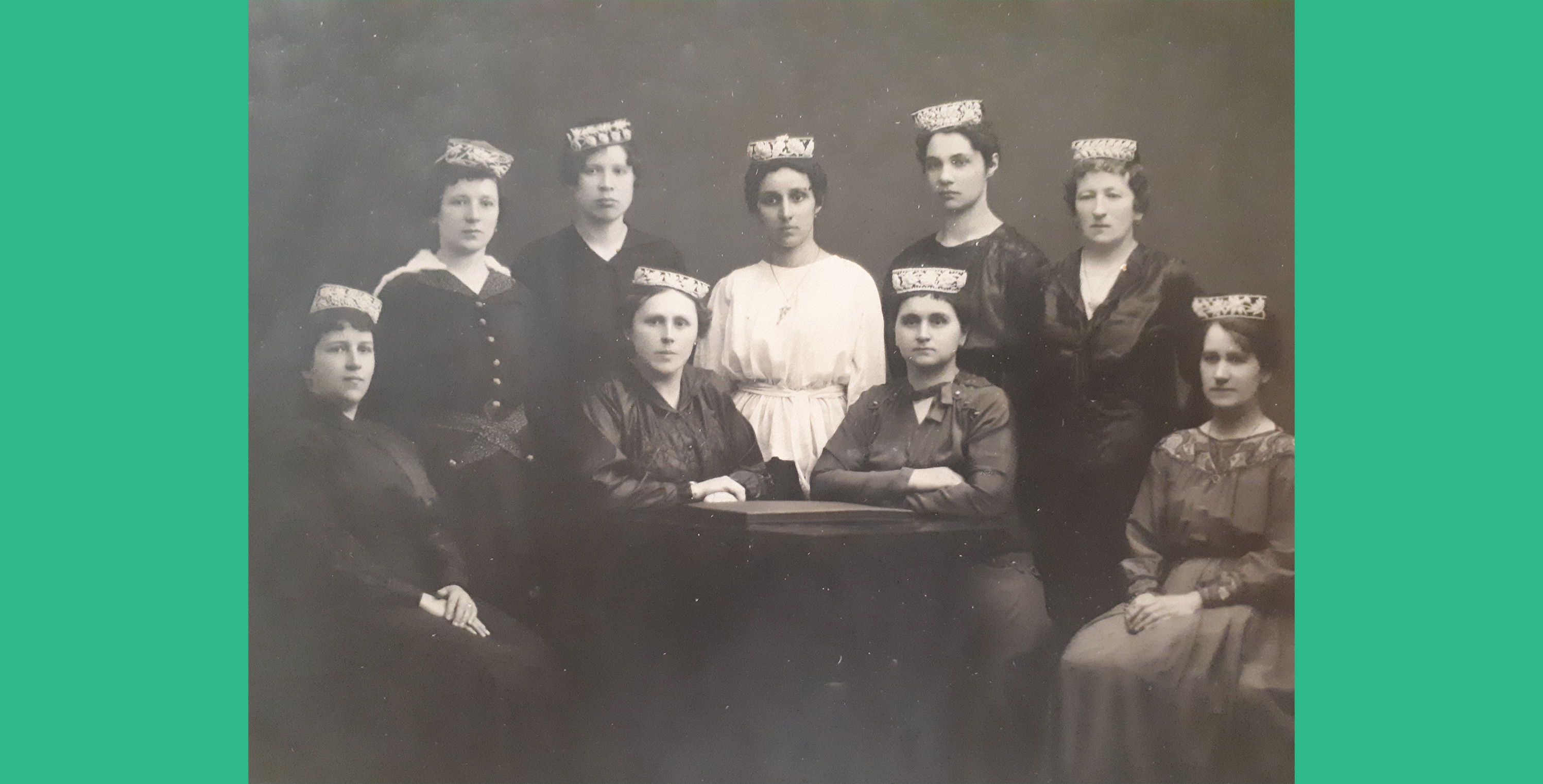 Учителя мусульманской женской школы Ф.В.&nbsp;Аитовой, 1913