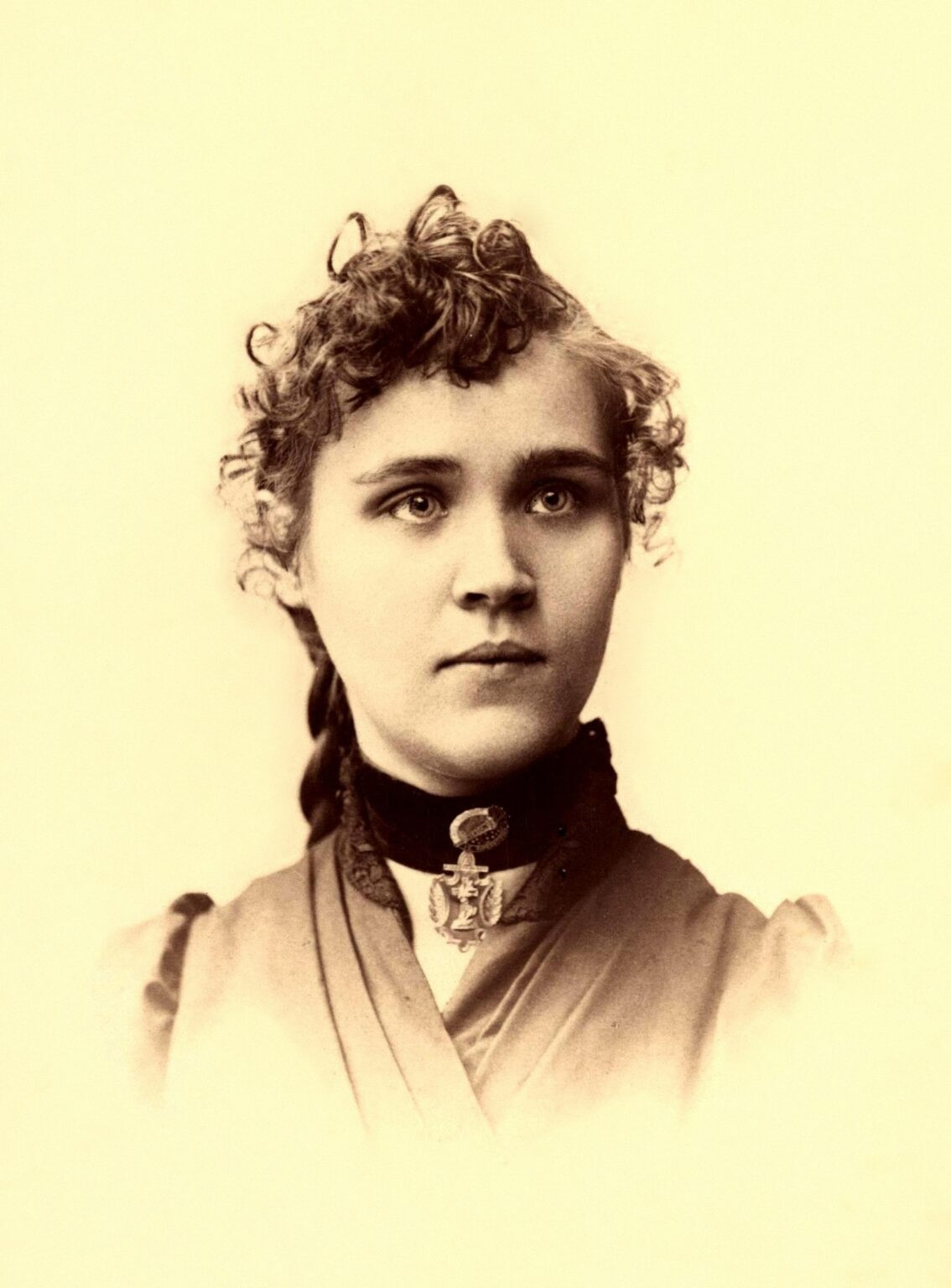 Вольтарина де Клер (1866–1912)