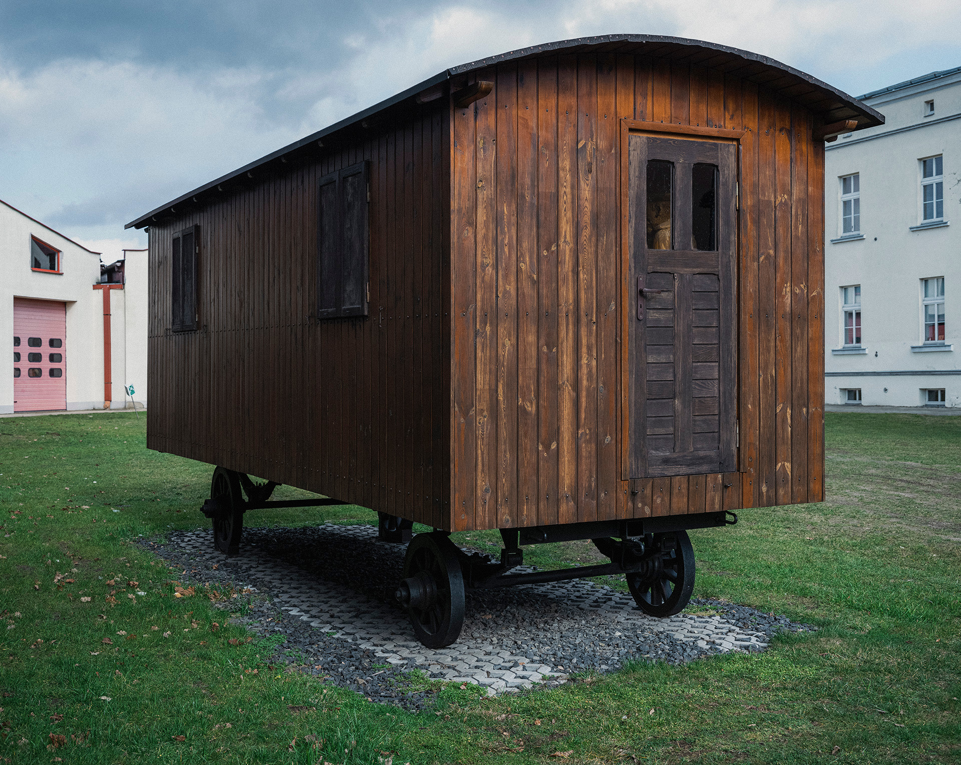 A contemporary replica of farmer Michał Drzymała’s wagon that he used as a temporary performative home to resist the discriminatory German Settlement law in the early 20th century; Rakoniewice, Poland
