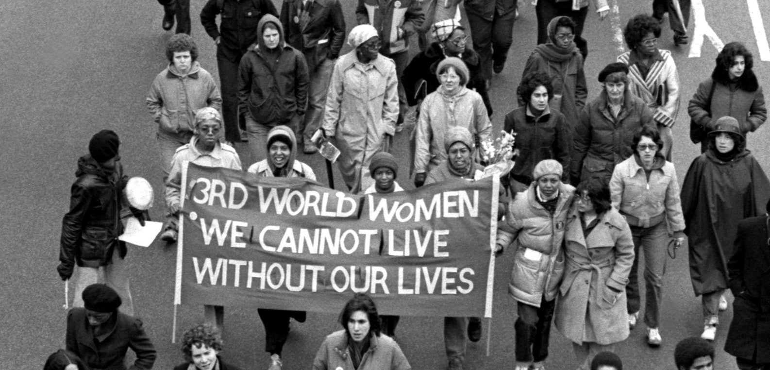 Участницы Коллектива Комбахи-Ривер во&nbsp;время мемориального марша против убийств цветных женщин (1979).