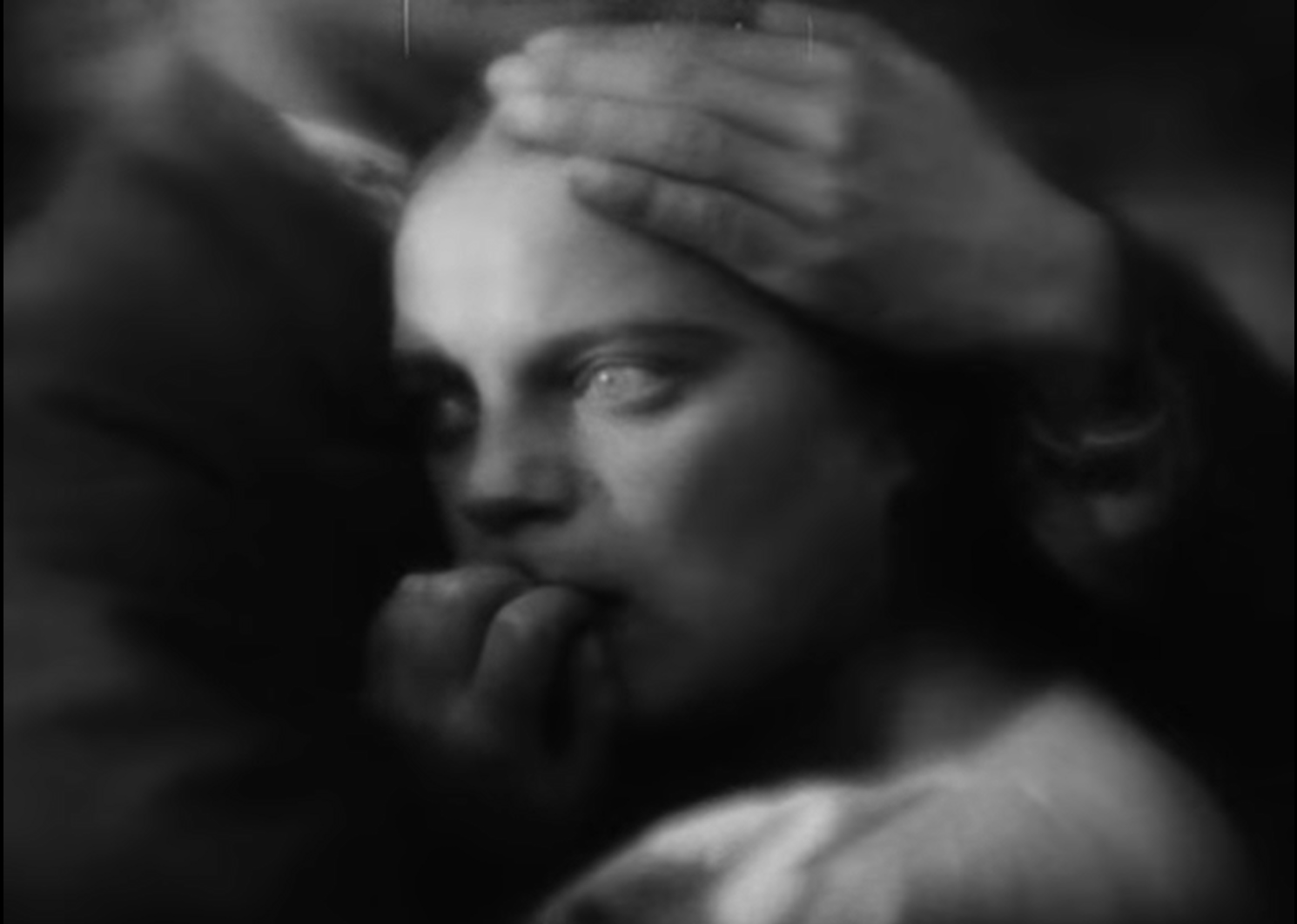 Стоп-кадр из&nbsp;фильма Олександра Довженко «Земля», 1930