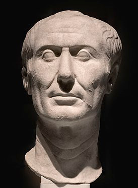 Тускуланский портрет, который считается единственным сохранившимся прижизненным портретом Цезаря.