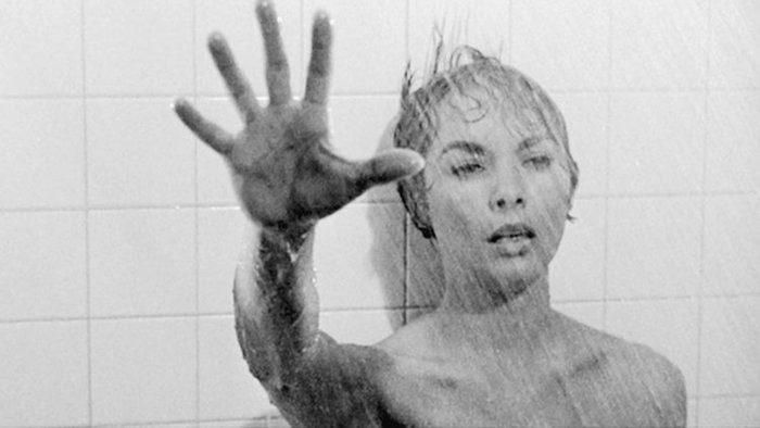 Кадр из&nbsp;кинофильма «Психо» (англ. Psycho) 1960, Алфред Хичкок. 