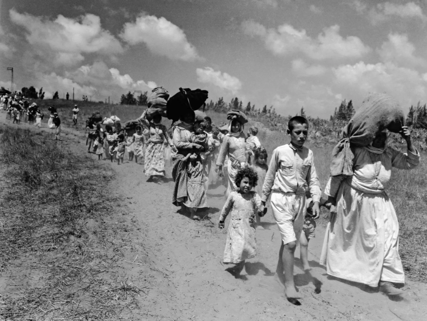 Палестинские беженцы во время Накбы в 1948 г. [Institute of Palestine Studies]