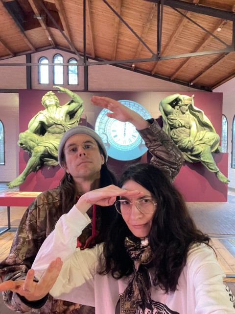 ANNA + TREVOR 👽💚