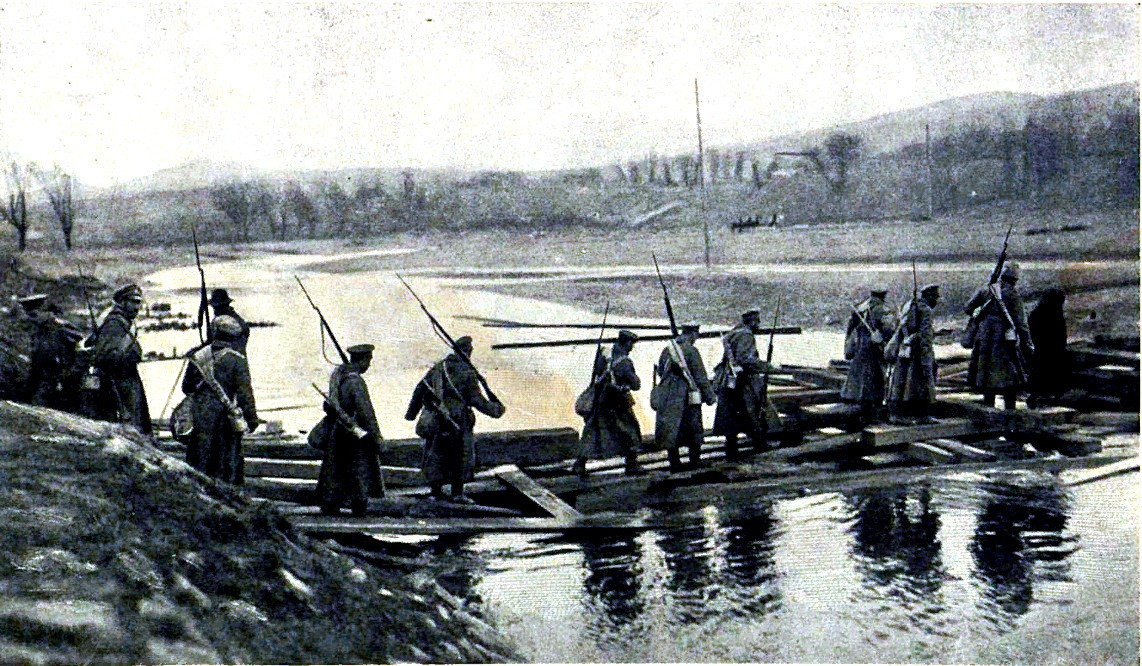 Переправа через&nbsp;реку. Фотография штабс-капитана С.А.&nbsp;Корсакова