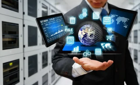 Creator Economy Trends UAE 2025: How Content Creators Will Thrive