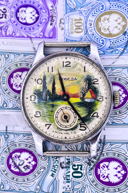 Миры на циферблате