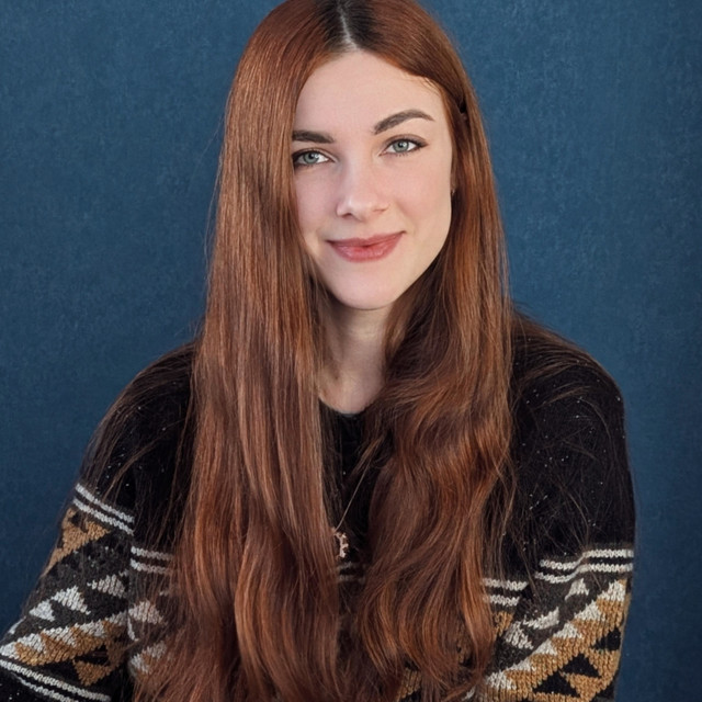 Алёна Бартош