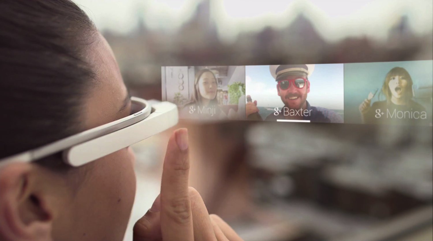 Фрагмент руководства по&nbsp;использованию умных очков Google Glass