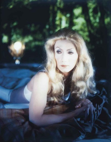 «Self-Portrait (Actress) after Catherine Deneuve 1» (1996). Courtesy: https://tinyurl.com/v2gy3nz