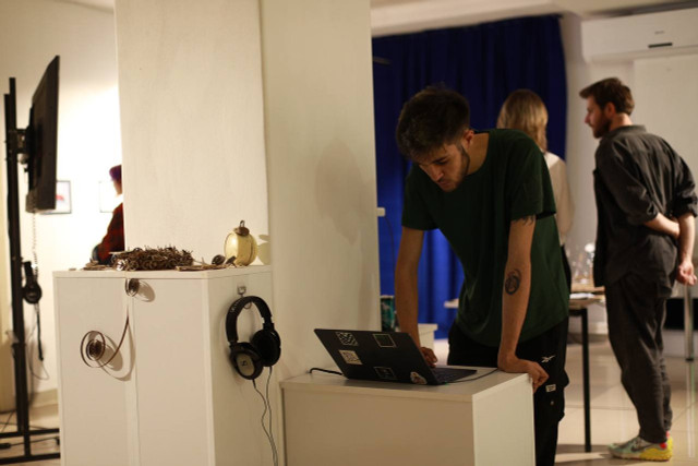 Constant Translation of Reality: How Artists in Exile Seek a New Identity