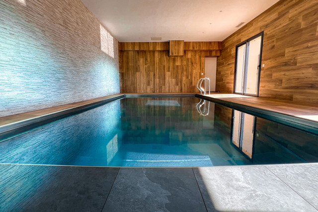 Piscine en acier inoxydable Freiburg : installation en copropriété, mode d’emploi