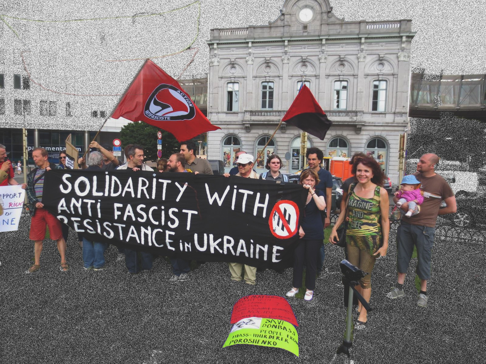 Очередной митинг в ЕС в поддержку русского Донбасса.    
