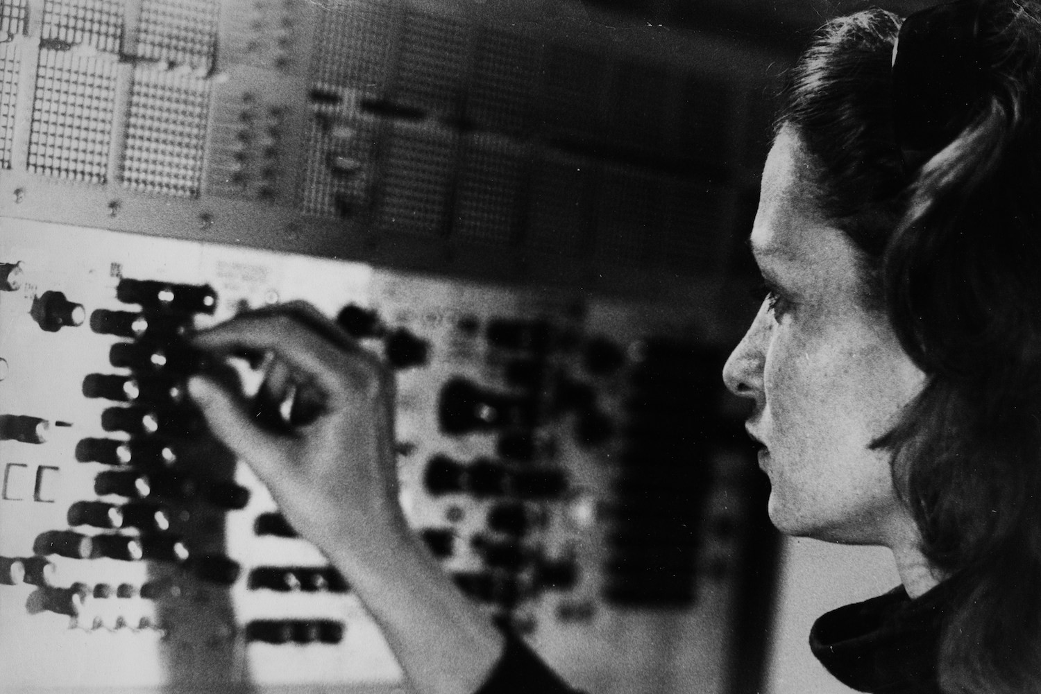 Eliane Radigue in her studio, Paris, ca. 1970s. Photo: Yves Arman.