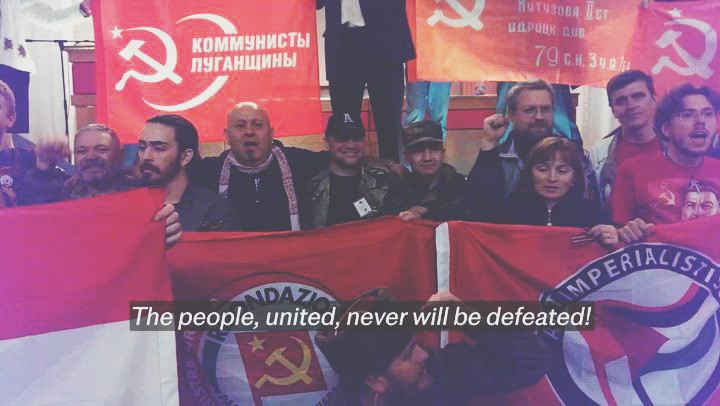 “коммунисты луганщины” 2015 г“Глава профсоюза, который жертвовал деньги Лейбористской партии однажды позировал с коммунистическим флагом, скандируя российские лозунги в оккупированной Украине. Эдди Демпси, глава влиятельного профсоюза RMT, был замечен на видео, где он скандирует «Вместе мы непобедимы» на Донбассе, который годом ранее был оккупирован российской армией.” источник 