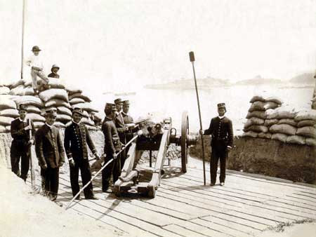 Бразильские войска в&nbsp;порту Рио-де-Жанейро, 1894&nbsp;год. 