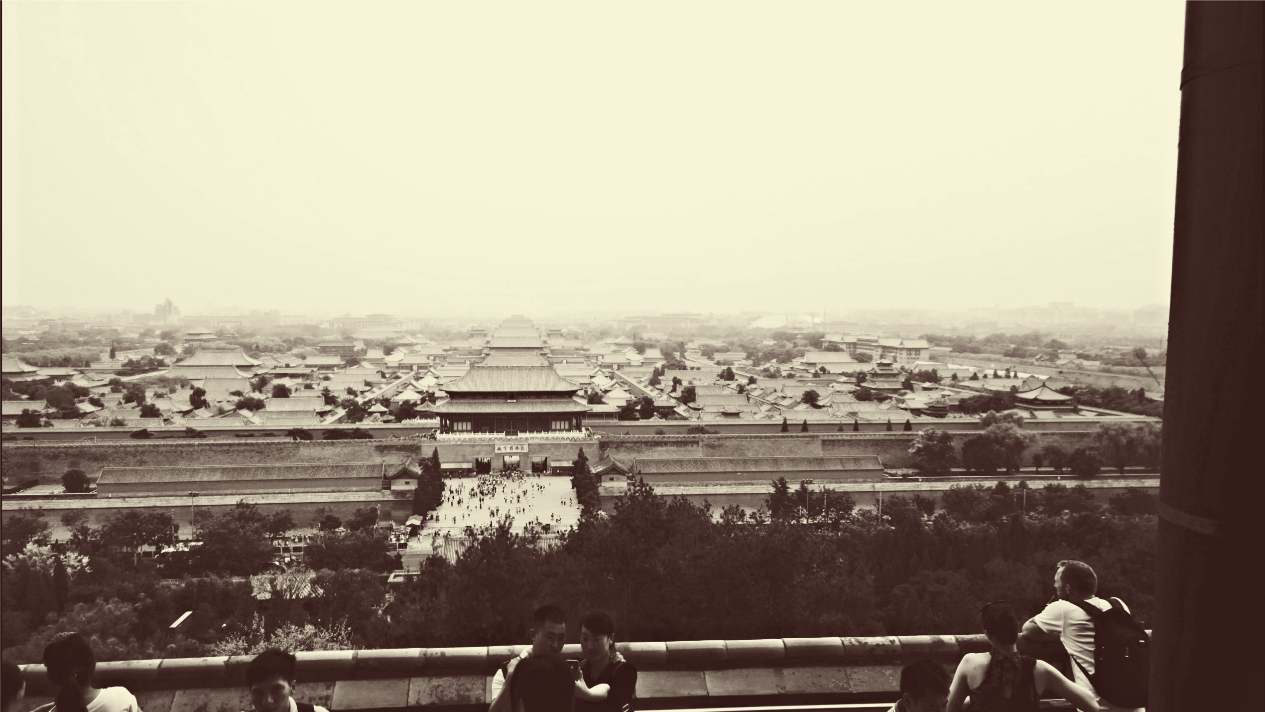 Вид на&nbsp;Запретный город с&nbsp;парка Цзиншань (Jingshan). Фото автора