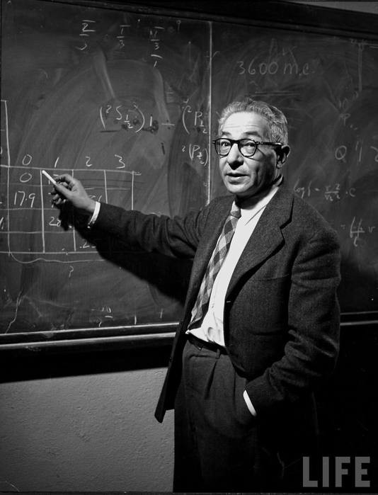 Исидор Айзек Раби, американский физик, лауреат Нобелевской премии по&nbsp;физике в&nbsp;1944&nbsp;г