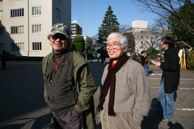 Вакамацу и&nbsp;Адачи, после окончательного освобождения из&nbsp;заключения в&nbsp;японской тюрьме