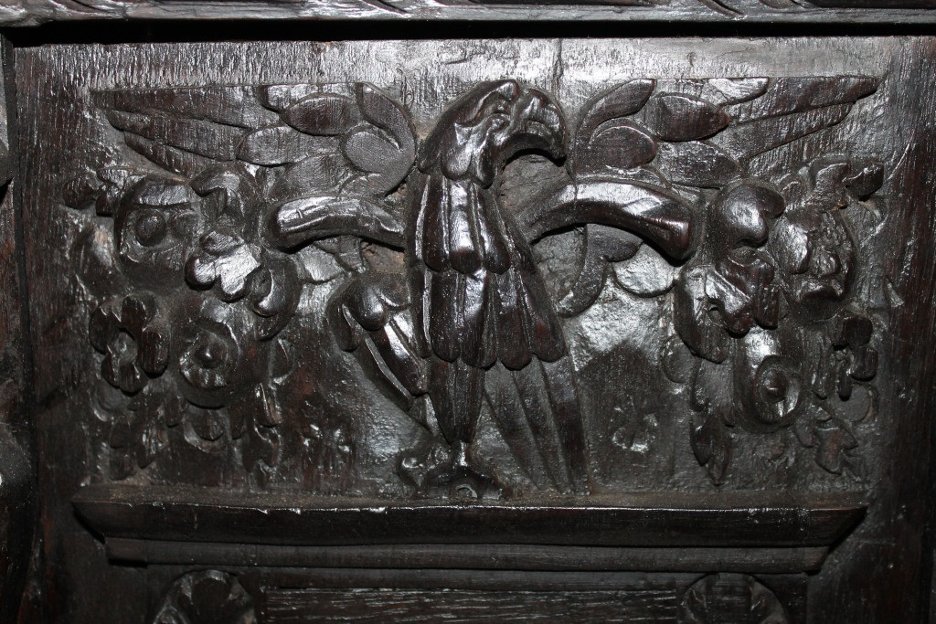 Изображение орла с&nbsp;расправленными крыльями на&nbsp;нормандском поставце XVII века БСИИ ASG, инв. № 17-1283