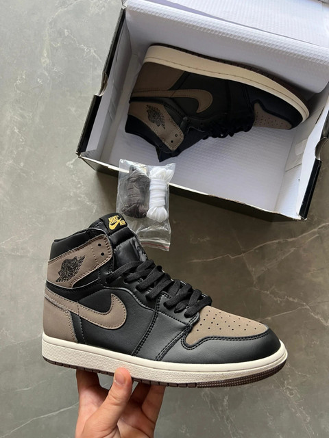 The Rising Appeal of Premium Replica Footwear in Modern Fashion