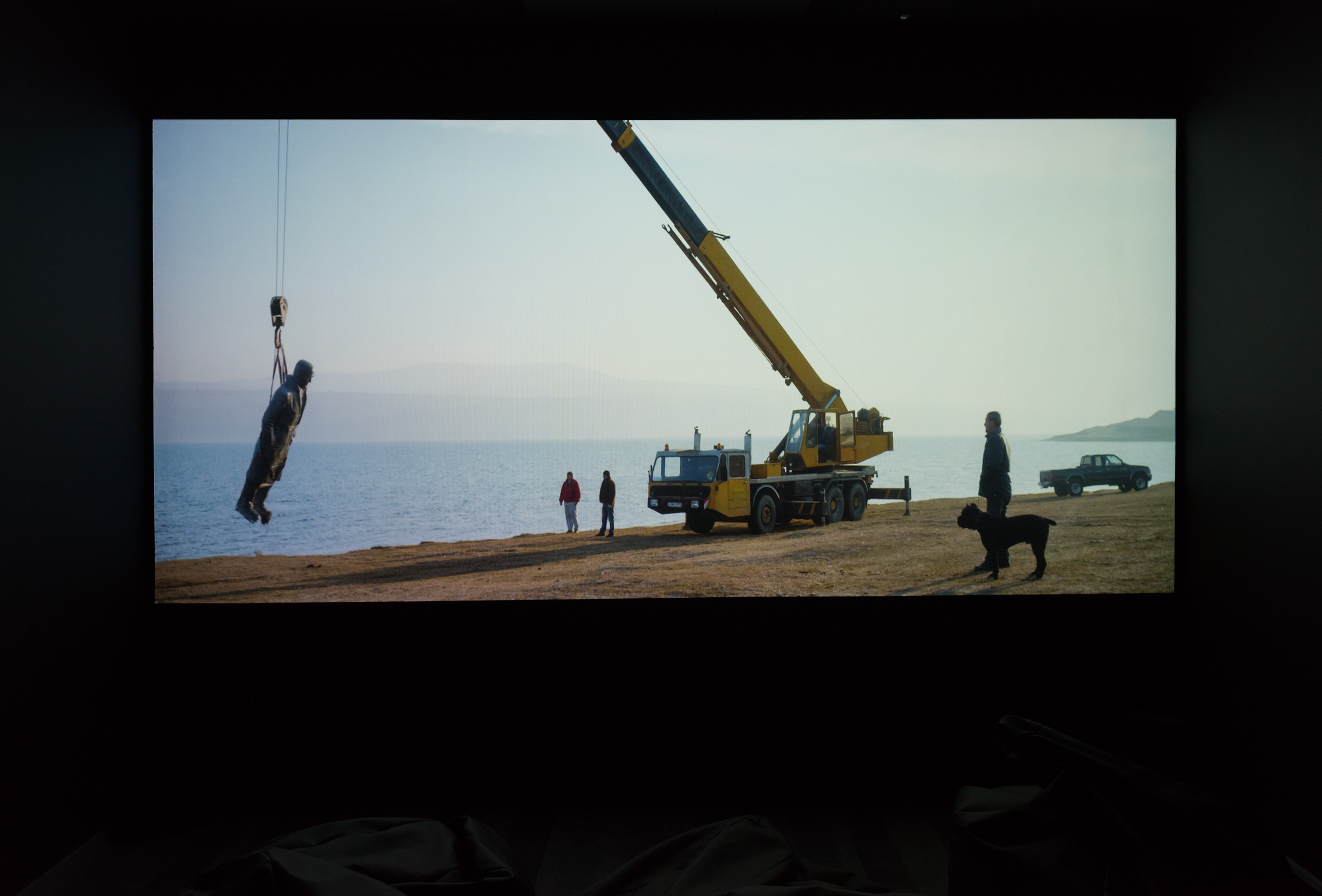 Vajiko Chachkhiani (Georgia) Winter Which Was Not There, 2017 Video, 9’ 00’’. PinchukArtCentre © 2017. Photographed by Sergey Illin