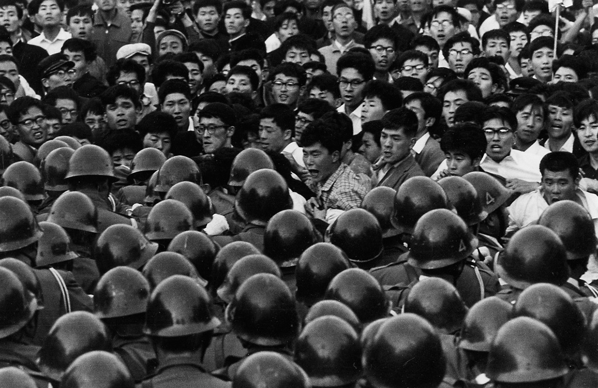 Хамая Хироси, митинги 20&nbsp;мая&nbsp;— 22 июня 1960&nbsp;года (Hamaya Hiroshi, «Document of Grief and Anger»)