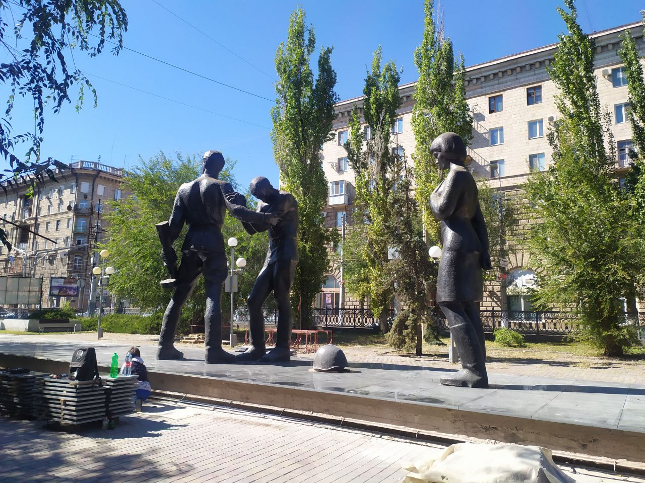 Рисунок 12. Криволапов А. Е. Памятник комсомольцам-защитникам Сталинграда. 1973. Архив авторов
