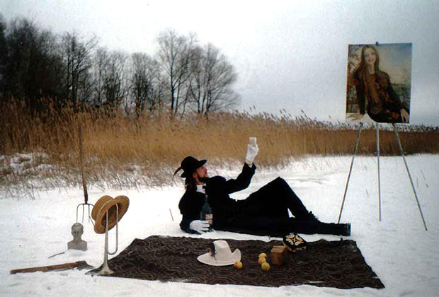 Image: Ales Pushkin, performance "Independance", 2009 / Алесь Пушкин, «Независимость», 2009