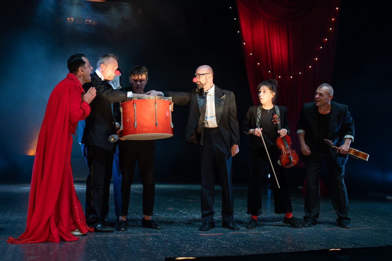 Эскиз 3. фото из телеграм канала театра.