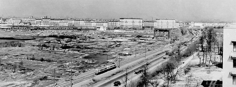 Трамвай из&nbsp;Стрельны на&nbsp;проспекте Стачек. 1965&nbsp;год