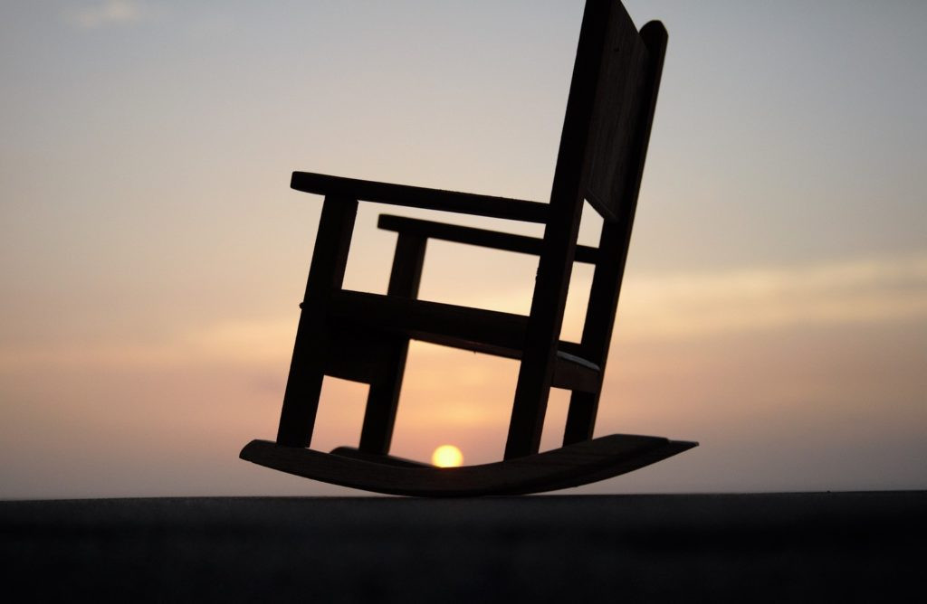 Кресло для Мамы Франсиски и&nbsp;закат на&nbsp;Малеконе. Фото автора