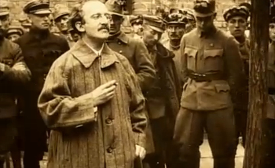 Лукач-фронтовой комиссар венгерской Красной армии в&nbsp;1919&nbsp;году