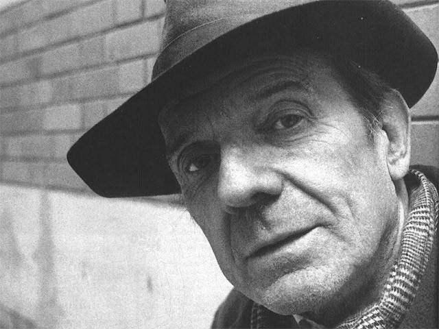  Gilles Deleuze: "…смысл находится в&nbsp;расщелинах, в&nbsp;коре, в&nbsp;порах кожи"…