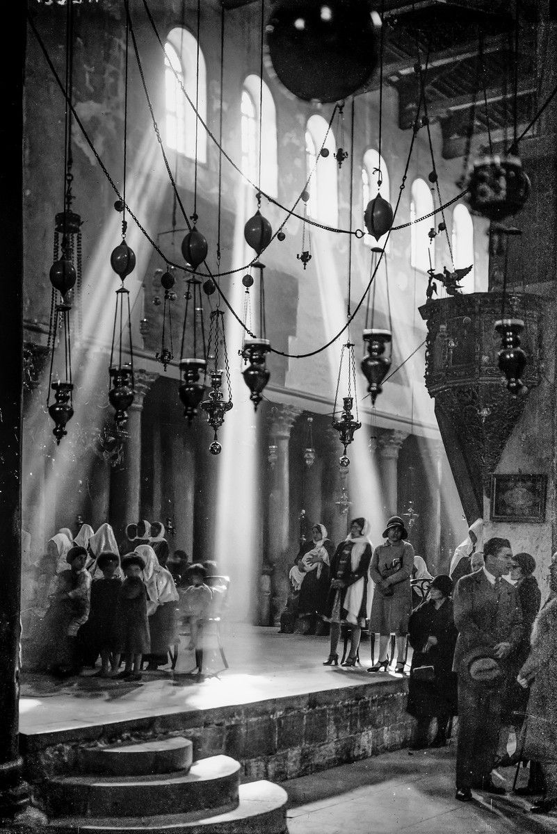 Церковь Рождества Христова в Вифлееме. 1940–1946 гг. источник