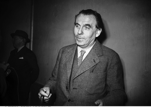 Луи-Фердинанд Селин «Несчастная Виолетта Нозьер!» статья для «Анархист ревю»